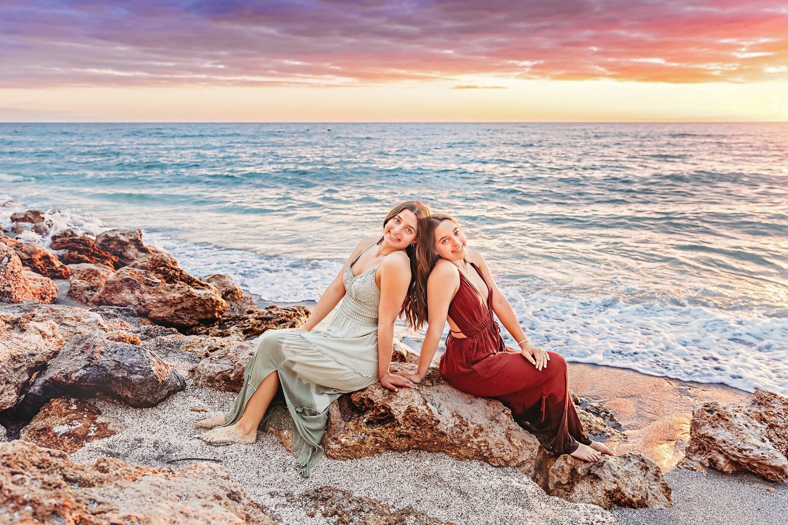 twin sister senior session with a dynamic sunset on siesta key beach, Fanciful Photography Senior Photographer, Sarasota Senior Photographer